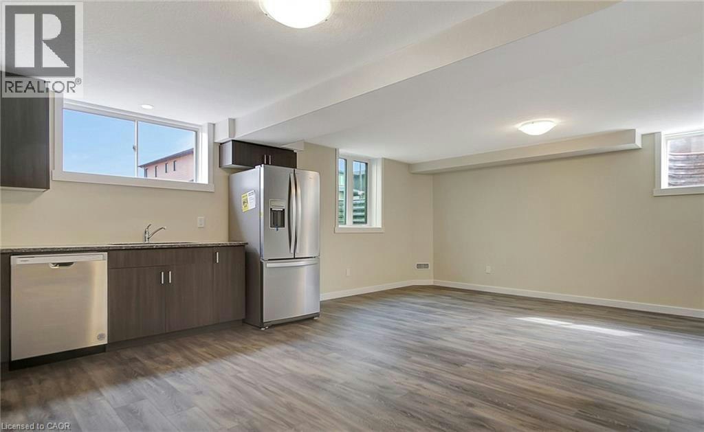 Lower-172 Newman Drive, Cambridge, ON, N1S 0C5 - 6