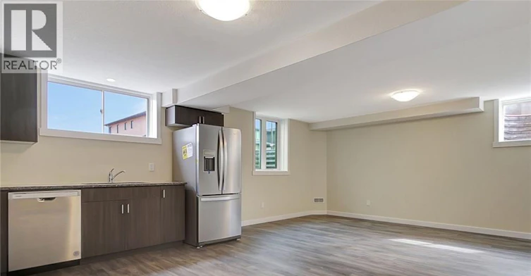 Lower-172 Newman Drive, Cambridge, ON, N1S 0C5 - 6