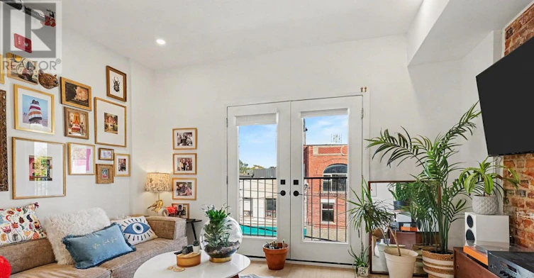 3-1171 Dundas Street, Toronto, ON, M6J 1X3 - 3