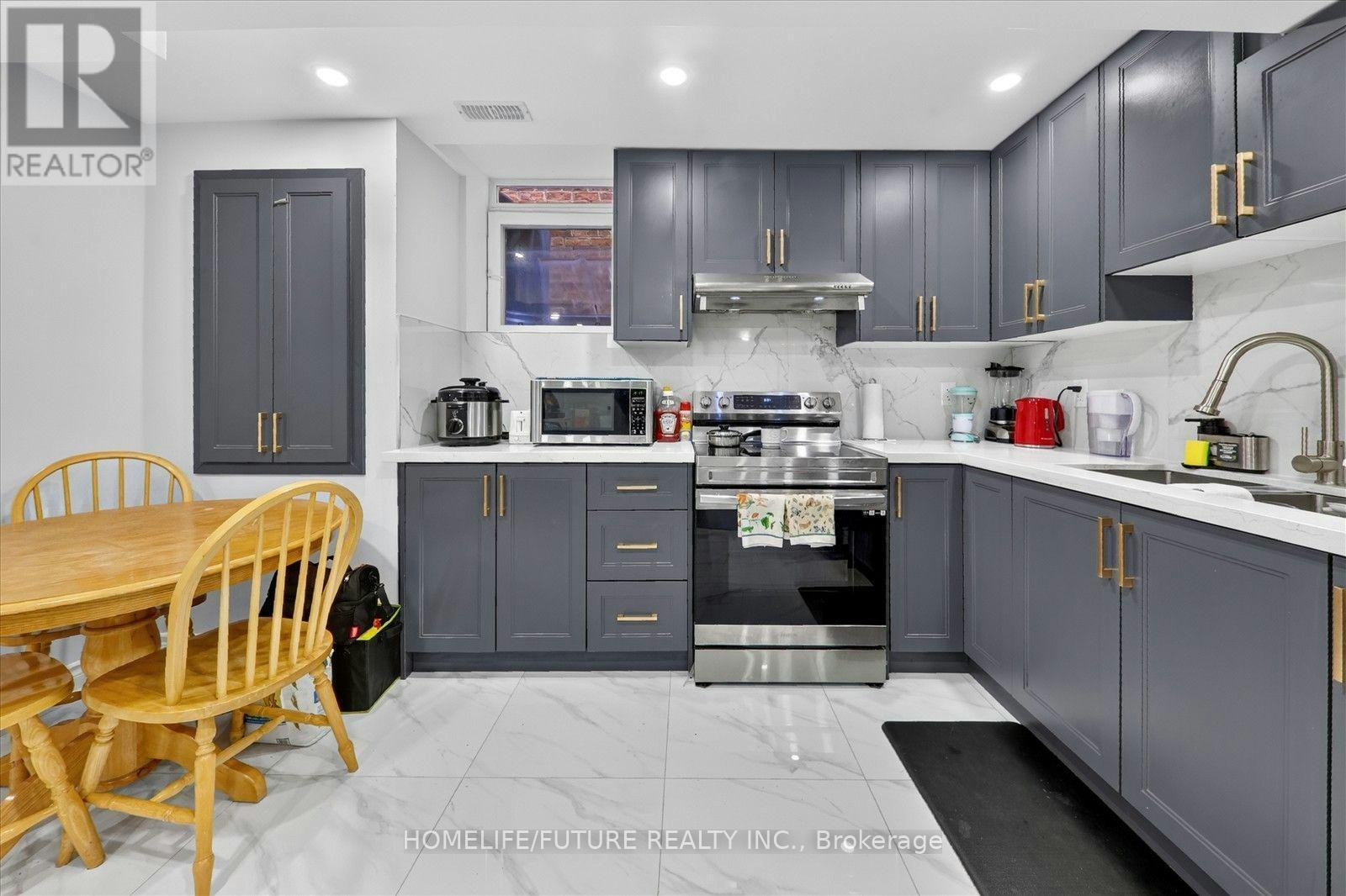 BSMT-1191 Enchanted Crescent, Pickering, ON, L1X 0H1 - 7