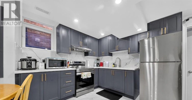 BSMT-1191 Enchanted Crescent, Pickering, ON, L1X 0H1 - 9