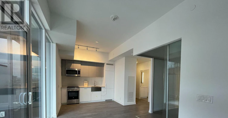 LP9-270 Dufferin Street, Toronto, ON, M6K 0H8 - 8