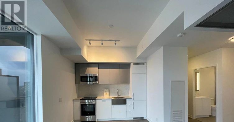 LP9-270 Dufferin Street, Toronto, ON, M6K 0H8 - 7
