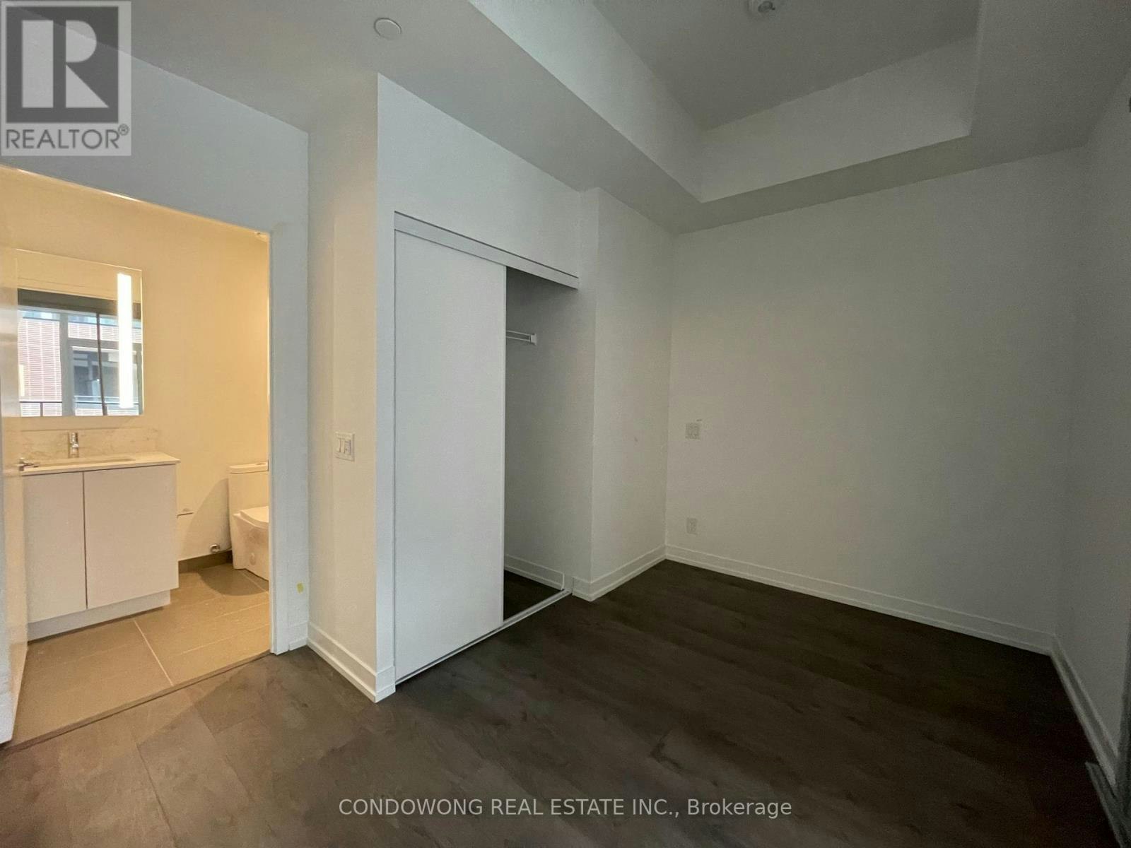 LP9-270 Dufferin Street, Toronto, ON, M6K 0H8 - 10