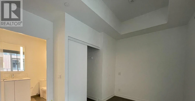LP9-270 Dufferin Street, Toronto, ON, M6K 0H8 - 10