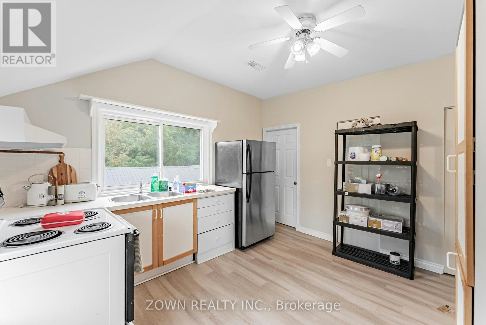UPPER-17277 Old Main Street, Caledon, ON, L7K 0E5 - 9