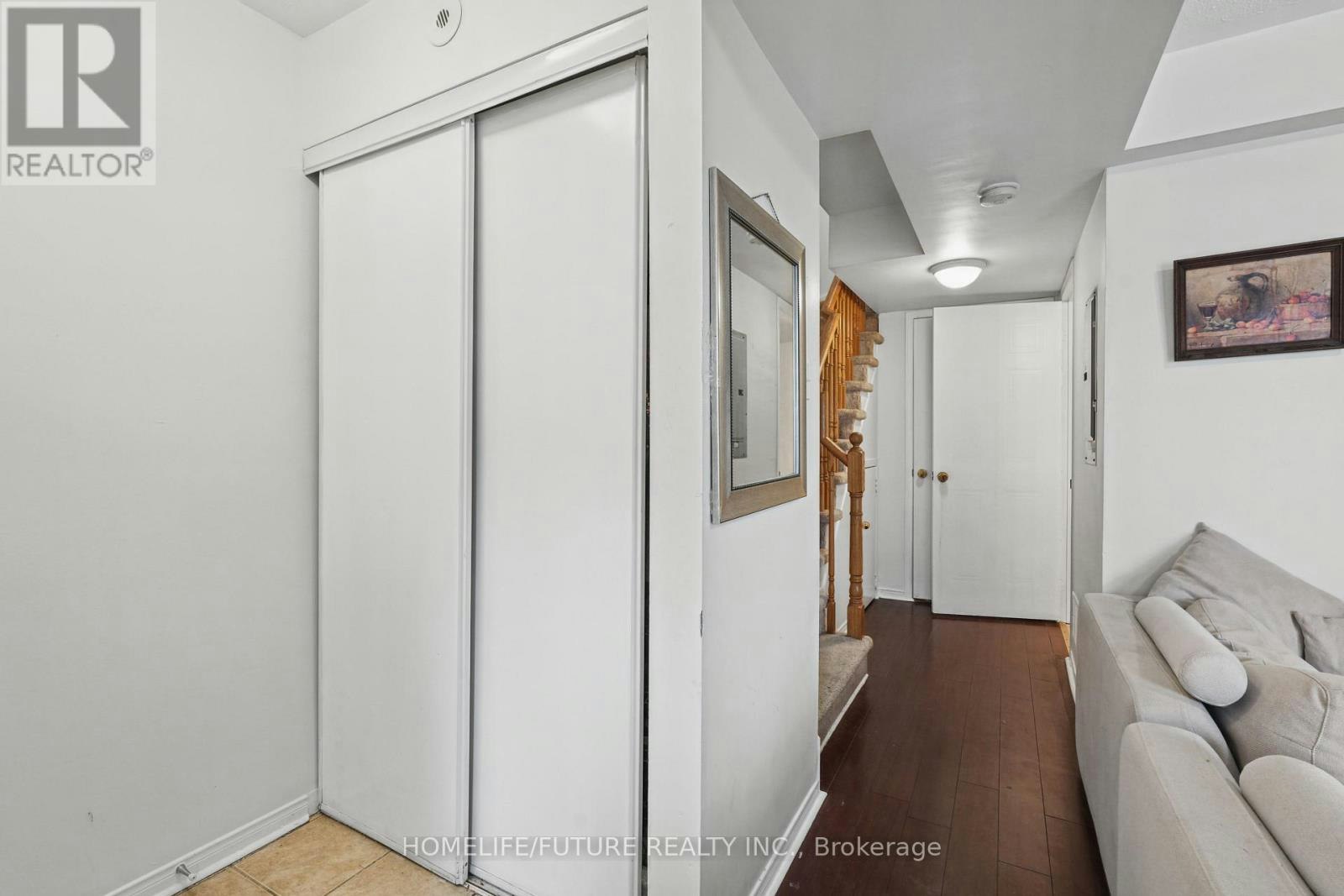 337-4975 Southampton Drive, Mississauga, ON, L5M 8C9 - 4
