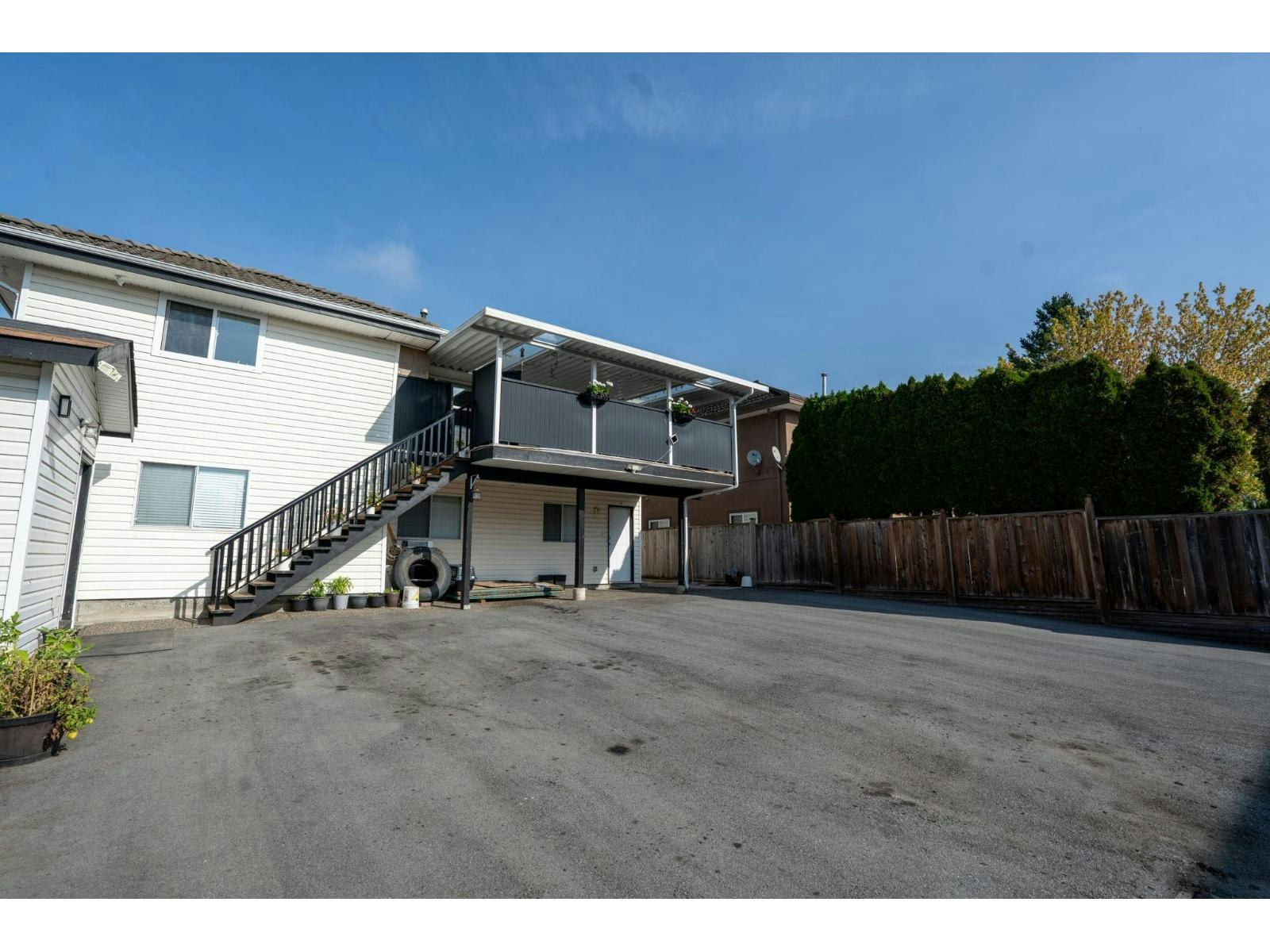 14120 88a Avenue, Surrey, BC, V3V 7W5 - 25