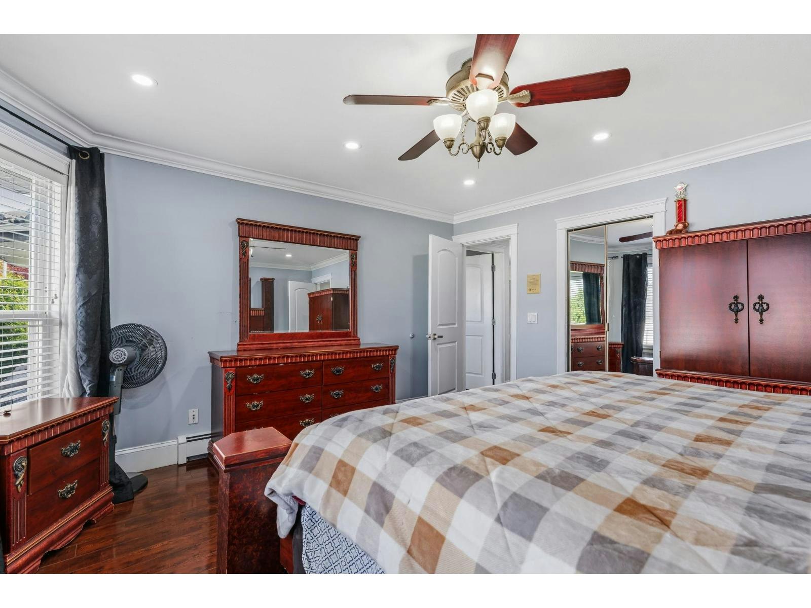 14120 88a Avenue, Surrey, BC, V3V 7W5 - 14
