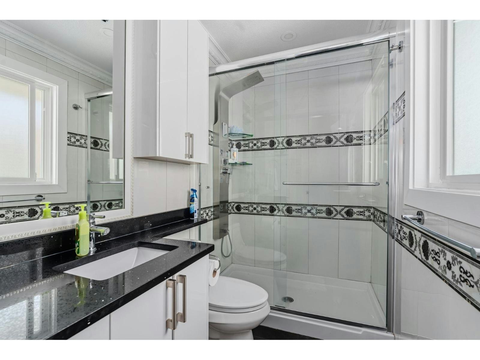 14120 88a Avenue, Surrey, BC, V3V 7W5 - 15