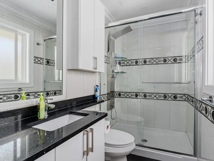 14120 88a Avenue, Surrey, BC, V3V 7W5 - 15