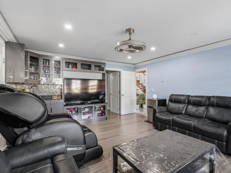 14120 88a Avenue, Surrey, BC, V3V 7W5 - 21