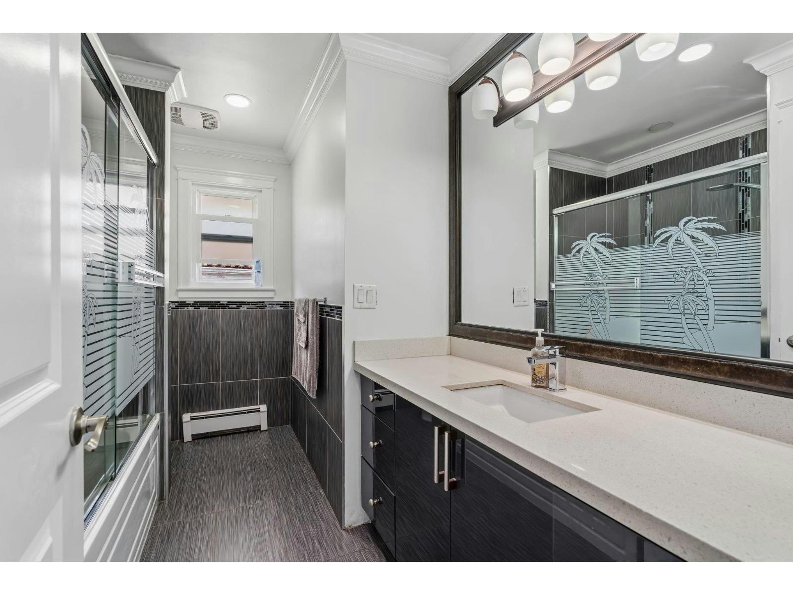 14120 88a Avenue, Surrey, BC, V3V 7W5 - 12