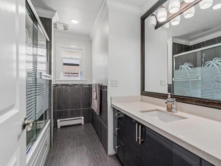 14120 88a Avenue, Surrey, BC, V3V 7W5 - 12