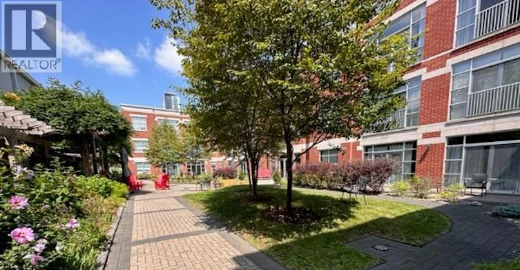 208-165 Duke Street E, Kitchener, ON, N2H 6T8 - 2