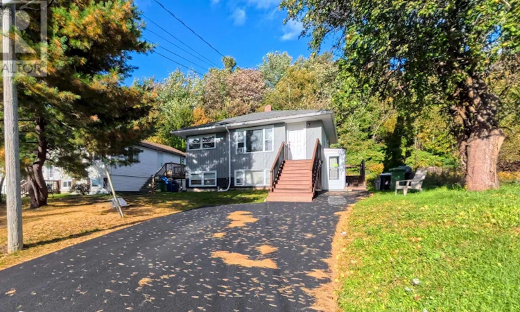 23 Mountain Avenue
