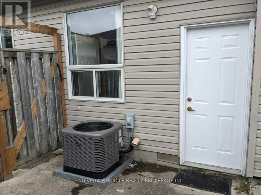 LOWER-963 Prosperity Court, London, ON, N5V 5C7 - 2