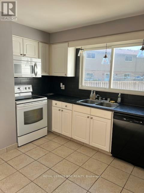 4227 Briarwood Avenue, Niagara Falls, ON, L2E 6Z1 - 5