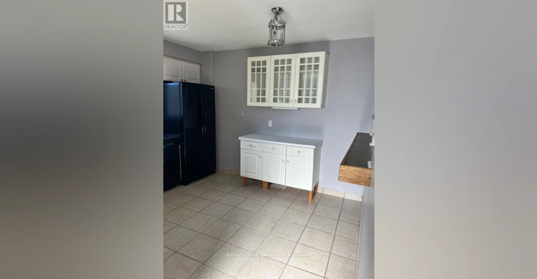 4227 Briarwood Avenue, Niagara Falls, ON, L2E 6Z1 - 8