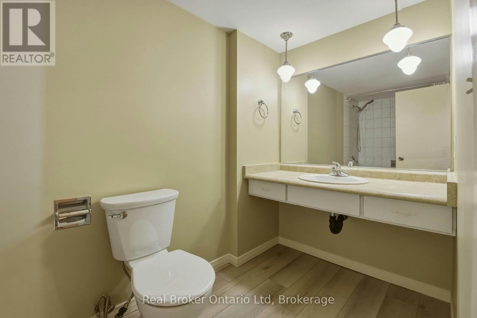 940 5th Avenue E, Owen Sound, ON, N4K 2S2 - 13