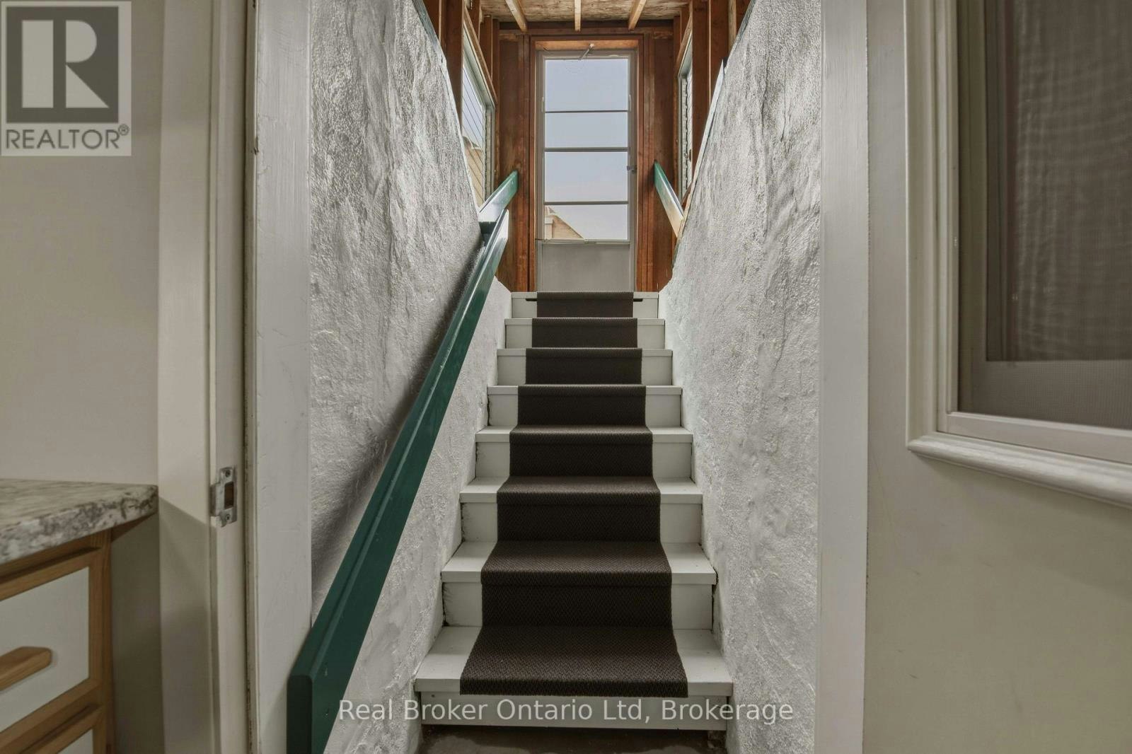 940 5th Avenue E, Owen Sound, ON, N4K 2S2 - 4