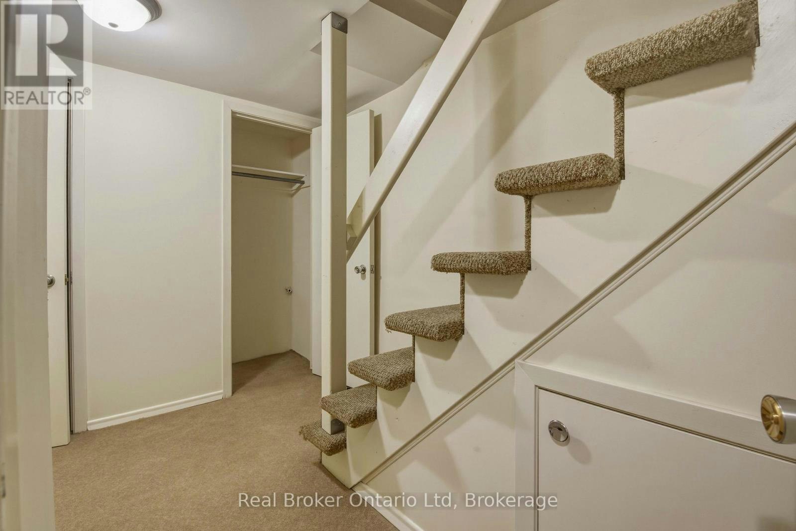 940 5th Avenue E, Owen Sound, ON, N4K 2S2 - 18