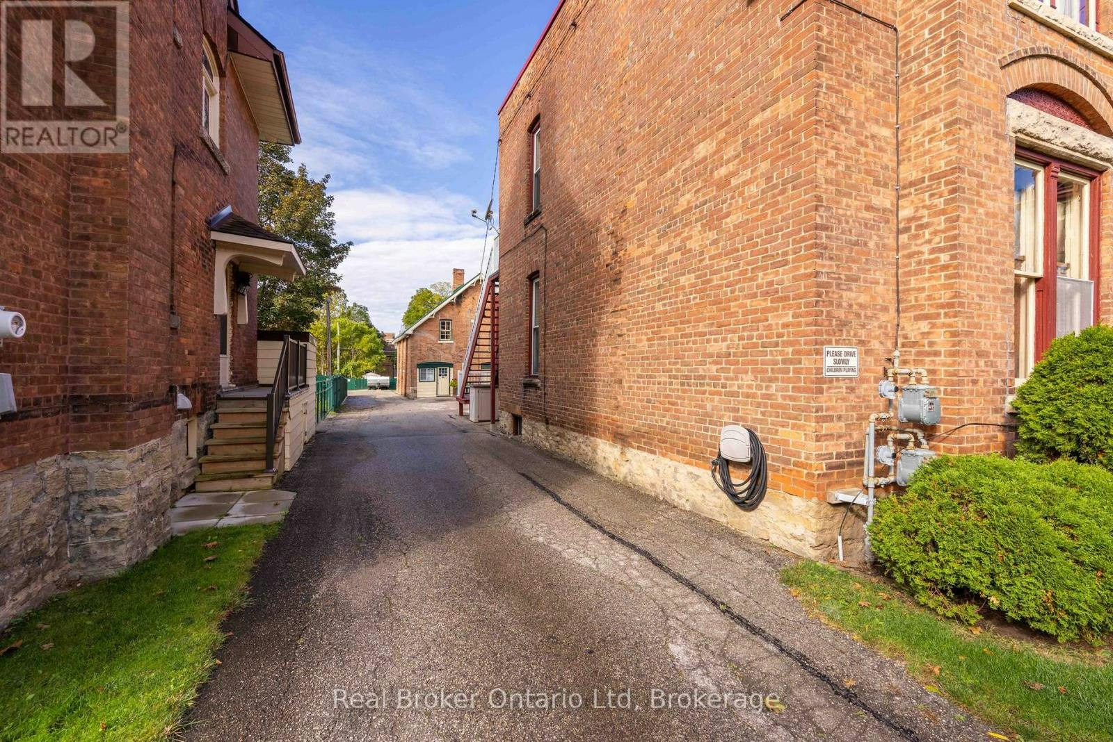 940 5th Avenue E, Owen Sound, ON, N4K 2S2 - 21