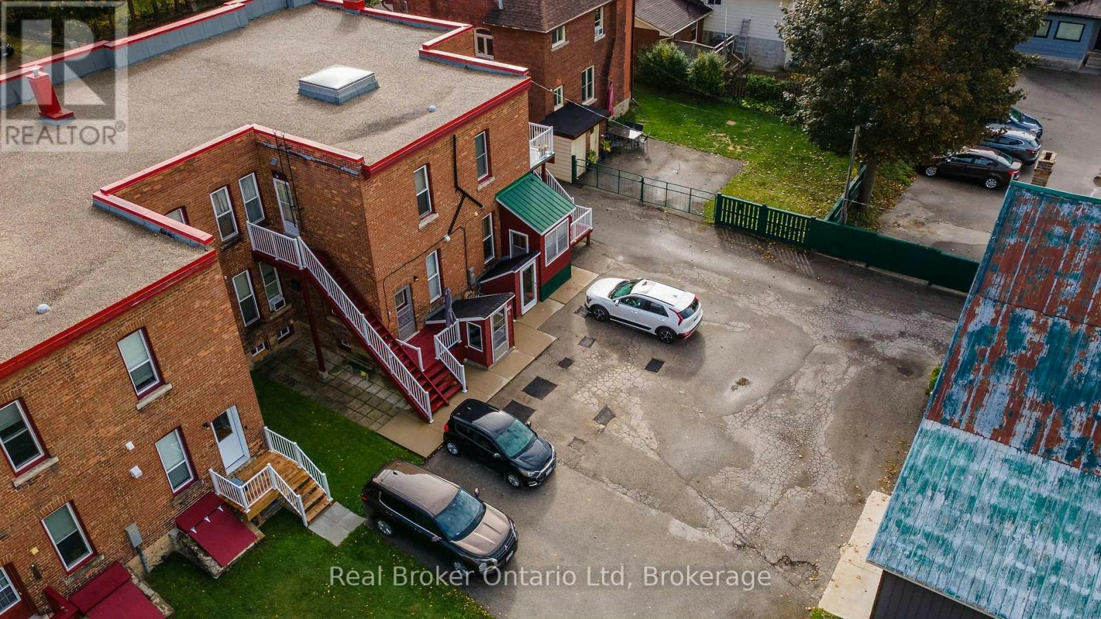 940 5th Avenue E, Owen Sound, ON, N4K 2S2 - 3