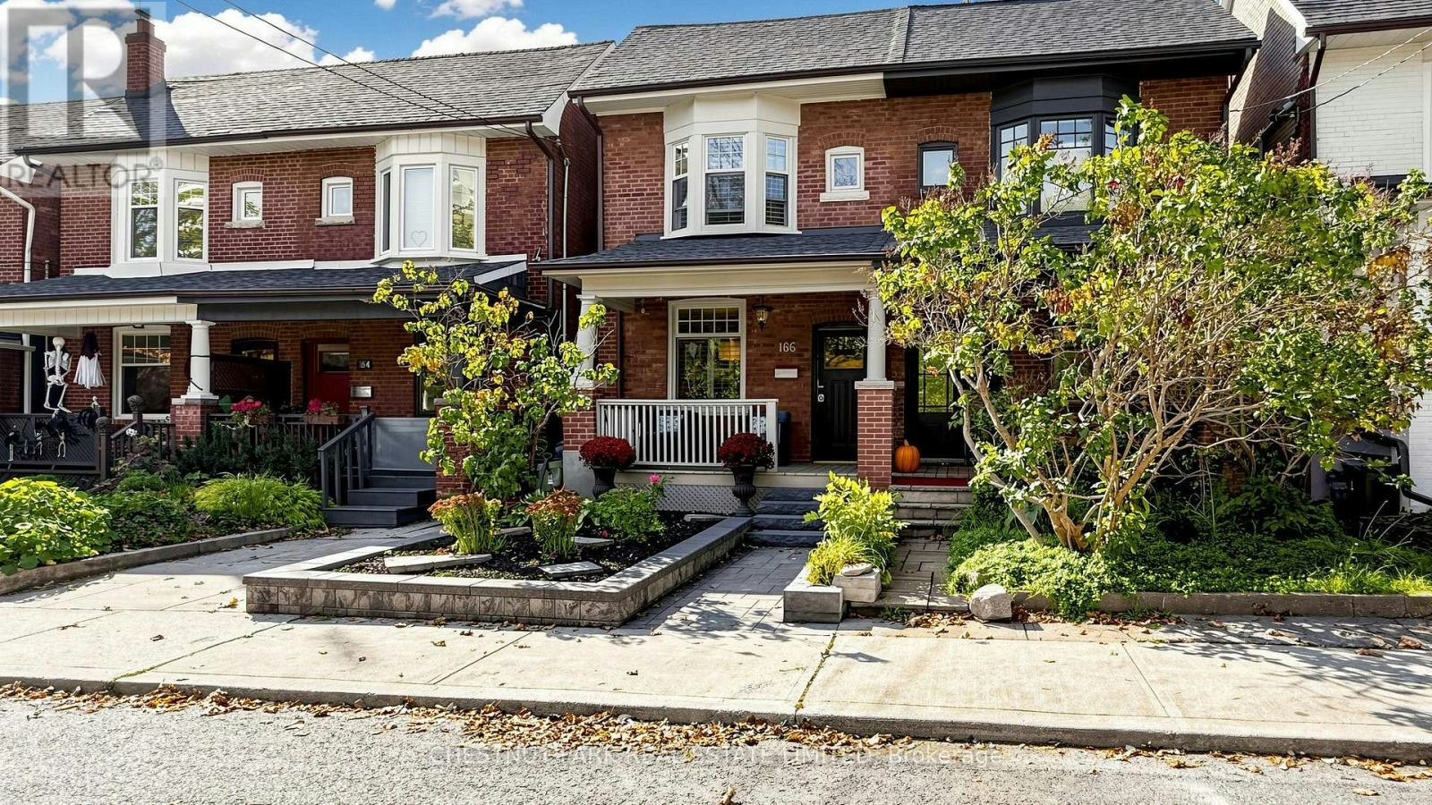 166 Rushton Road, Toronto, ON, M6G 3J1