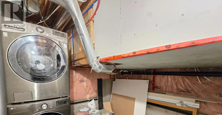 BSMT-45 Ball Crescent, Whitby, ON, L1P 1W6 - 11