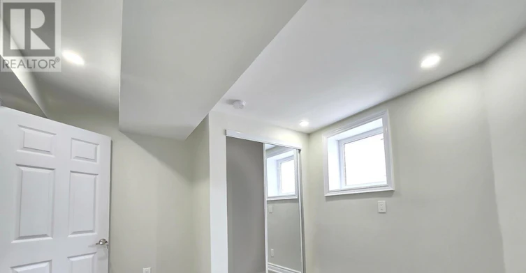 BSMT-45 Ball Crescent, Whitby, ON, L1P 1W6 - 5