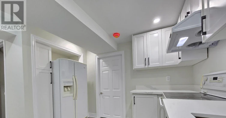 BSMT-45 Ball Crescent, Whitby, ON, L1P 1W6 - 2