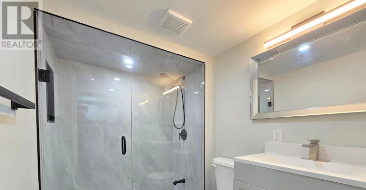 BSMT-45 Ball Crescent, Whitby, ON, L1P 1W6 - 10