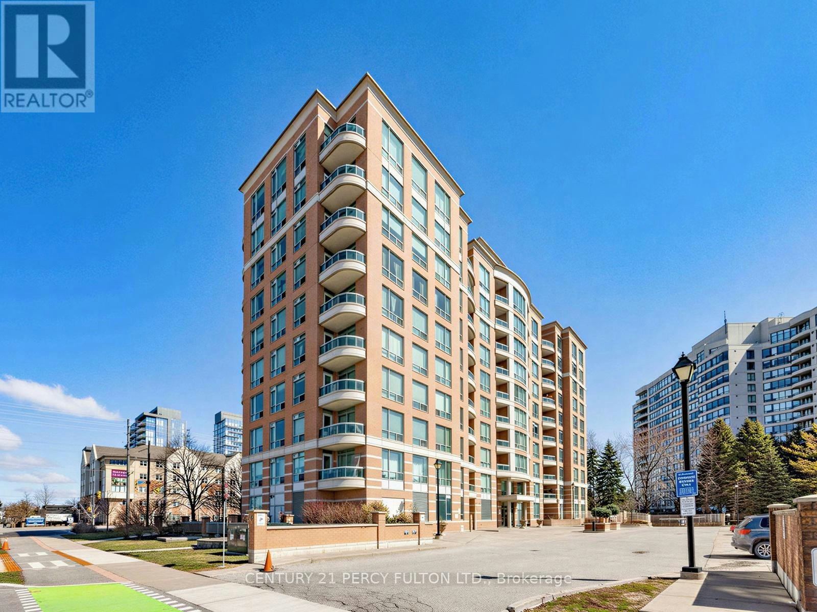201-745 New Westminster Drive, Vaughan, ON, L4J 8J9