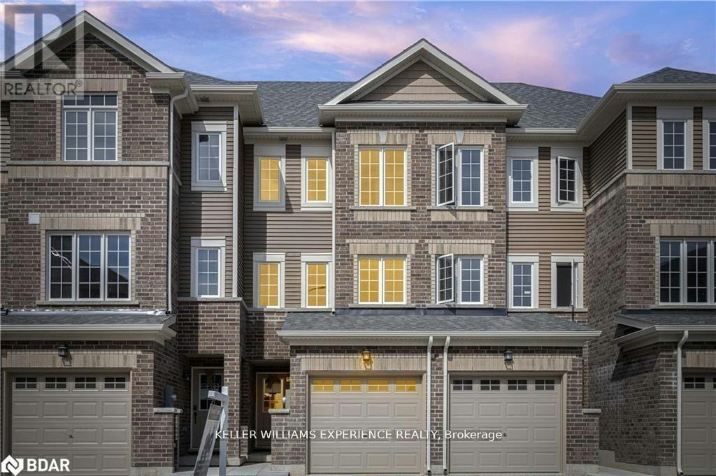 47 Pumpkin Corner Crescent, Barrie, ON, L9J 0T7