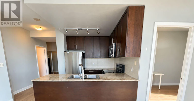 1005-3985 Grand Park Drive, Mississauga, ON, L5B 0H8 - 3