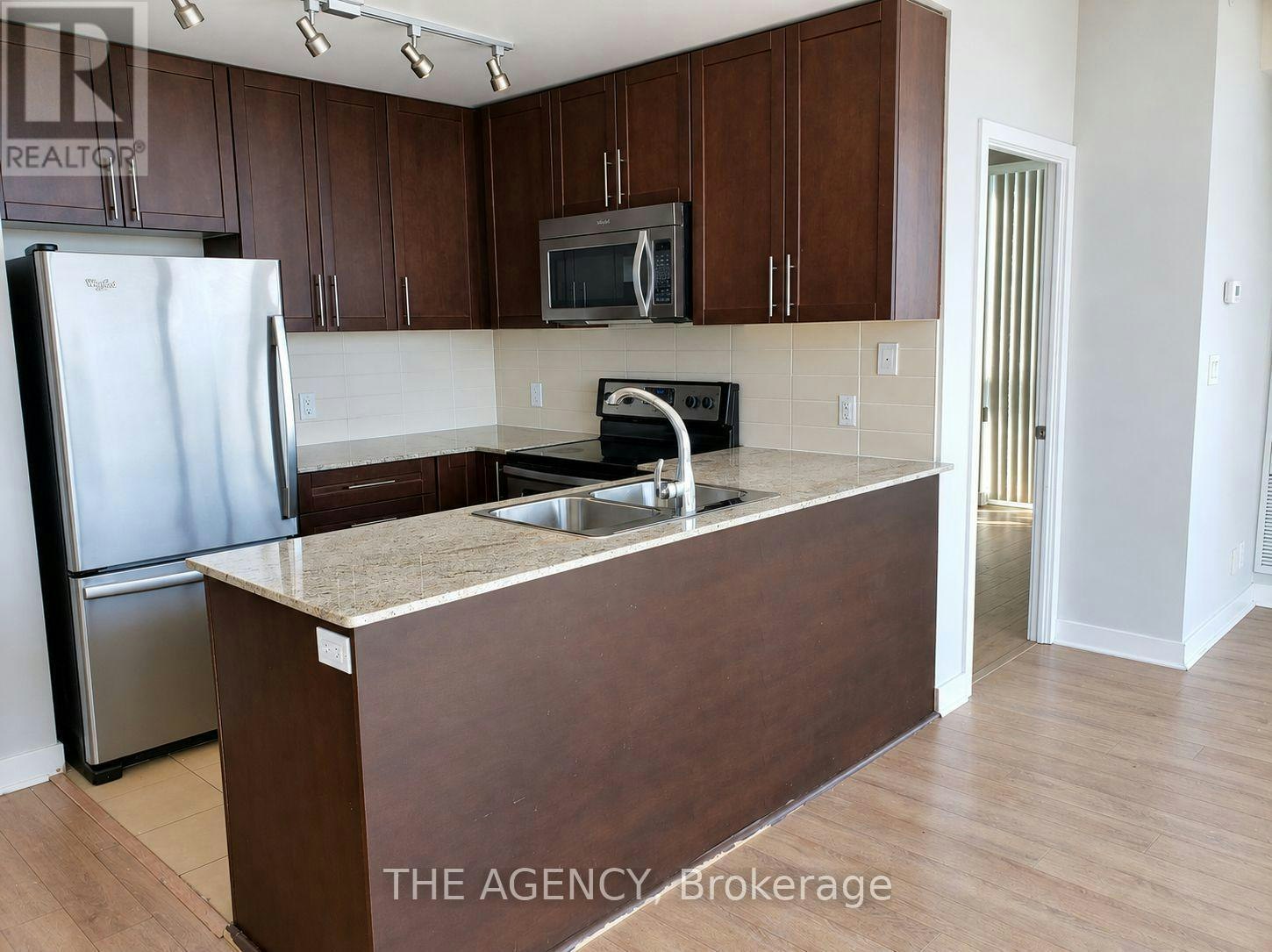1005-3985 Grand Park Drive, Mississauga, ON, L5B 0H8 - 8