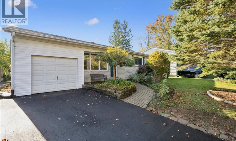 259 Thorncrest Drive