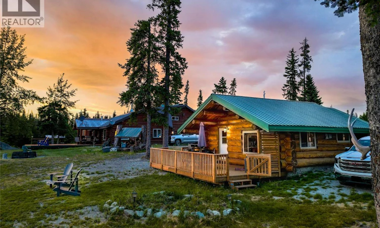 Cabin-10 Hatheume Lake Lodge