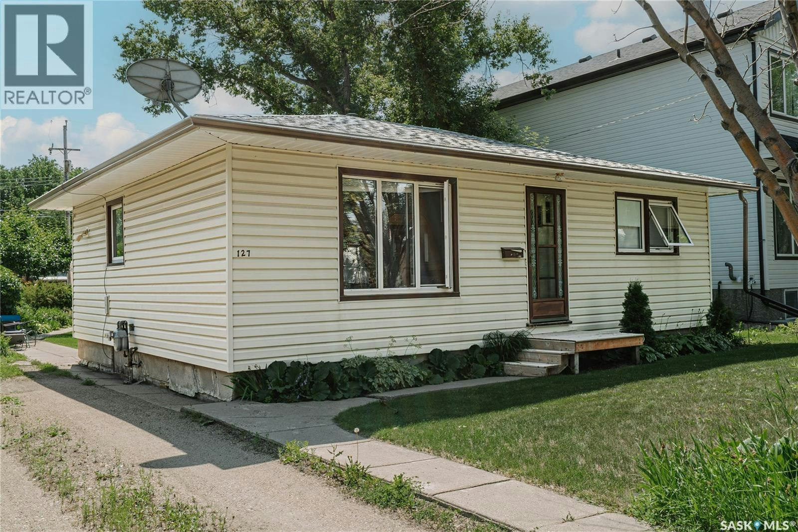 127 107th Street W, Saskatoon, SK, S7N 1P2