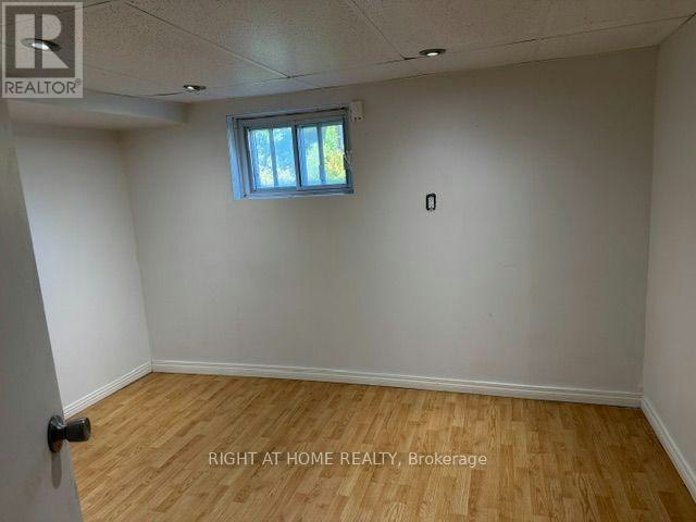 LOWER-40 Gilbey Drive, Ottawa, ON, K2E 5S6 - 14
