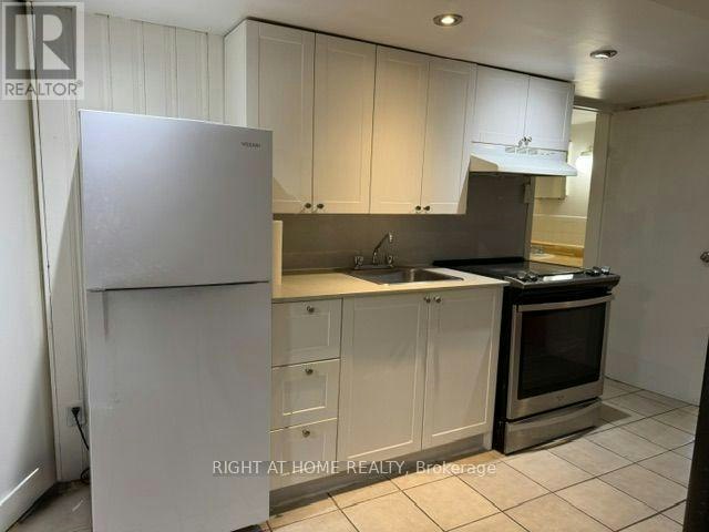 LOWER-40 Gilbey Drive, Ottawa, ON, K2E 5S6 - 16
