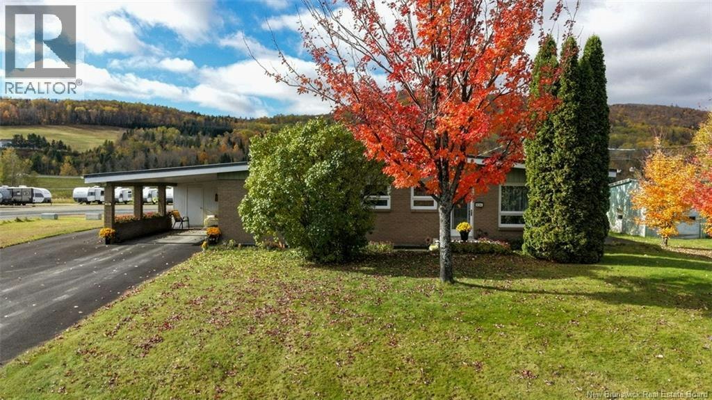 654 Isidore Boucher Boulevard, Edmundston, NB, E7B 1Y4