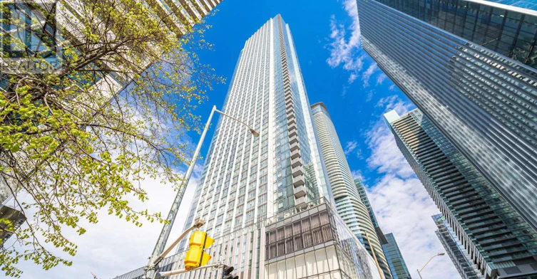 6207-10 York Street, Toronto, ON, M5J 0E1