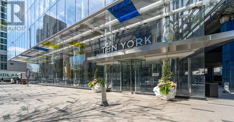 6207-10 York Street, Toronto, ON, M5J 0E1 - 2