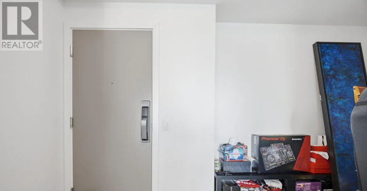 6207-10 York Street, Toronto, ON, M5J 0E1 - 6