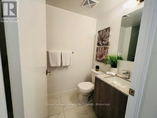 645-31 Tippett Road, Toronto, ON, M6H 0C8 - 15