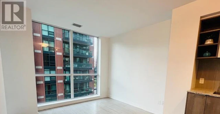 645-31 Tippett Road, Toronto, ON, M6H 0C8 - 23