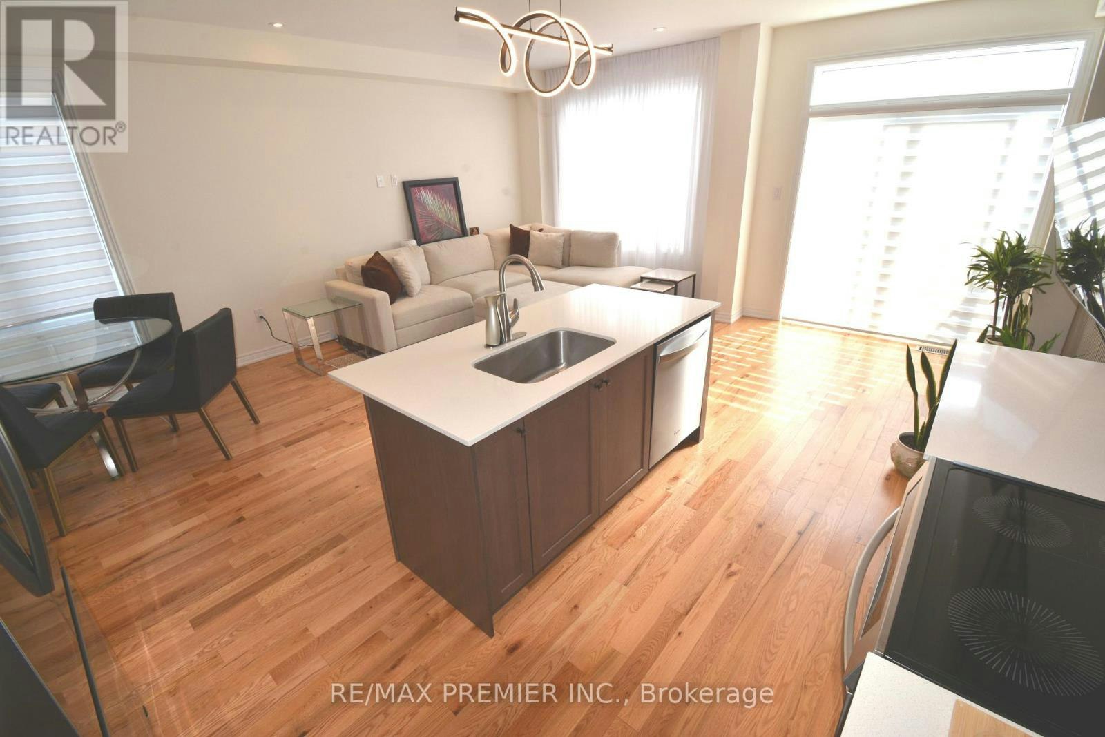 101 Kinloss Street, Vaughan, ON, L4H 5J5 - 8