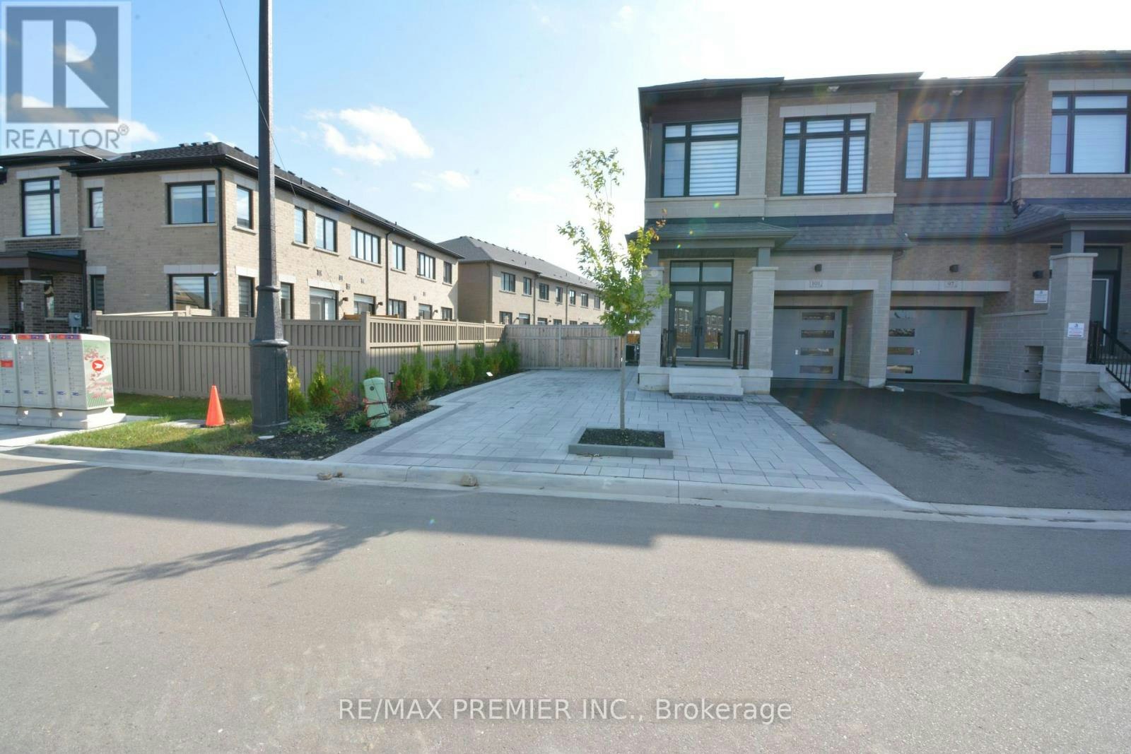 101 Kinloss Street, Vaughan, ON, L4H 5J5